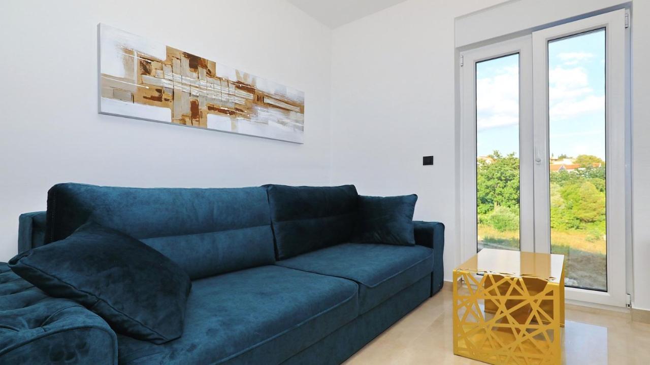 Adastra Apartments Maslenica Ngoại thất bức ảnh