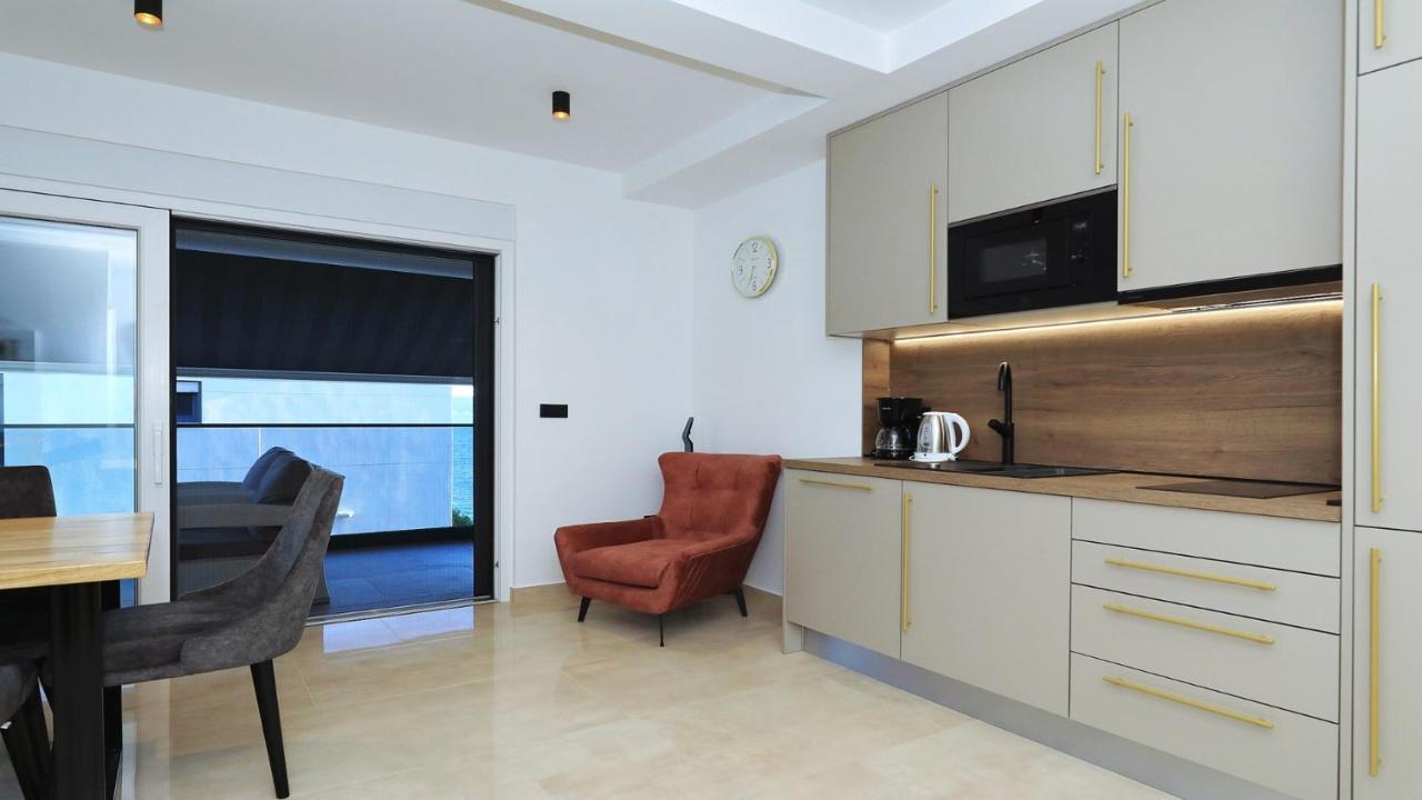 Adastra Apartments Maslenica Ngoại thất bức ảnh
