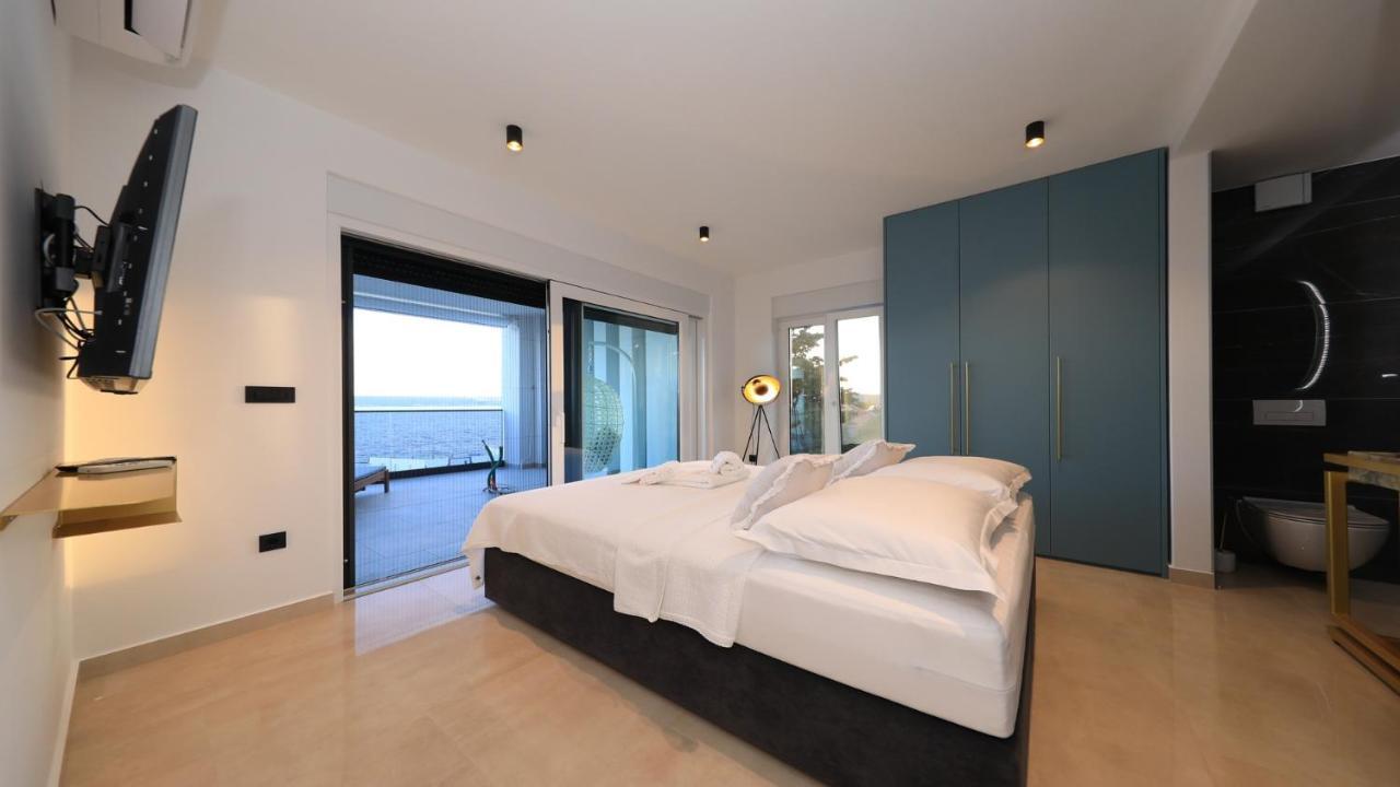 Adastra Apartments Maslenica Ngoại thất bức ảnh