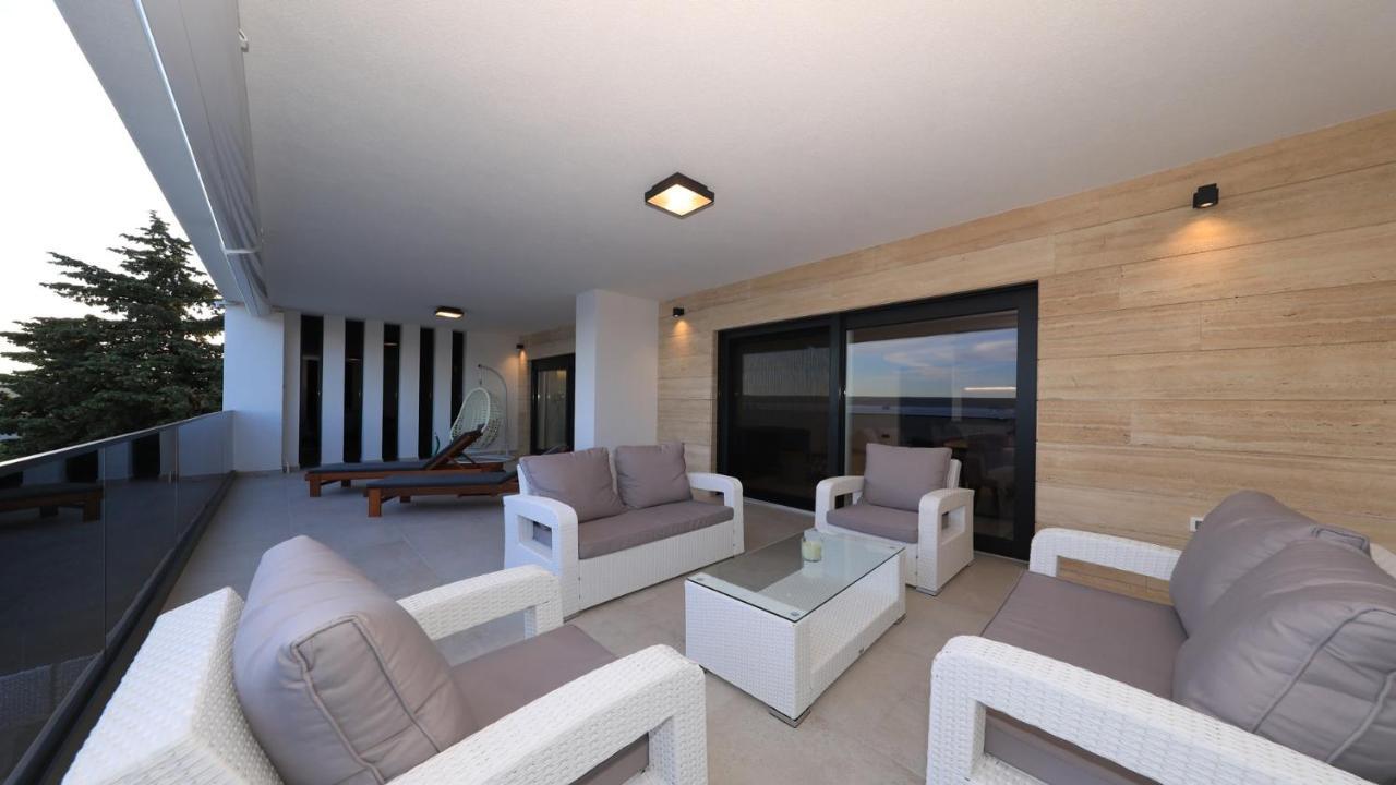 Adastra Apartments Maslenica Ngoại thất bức ảnh