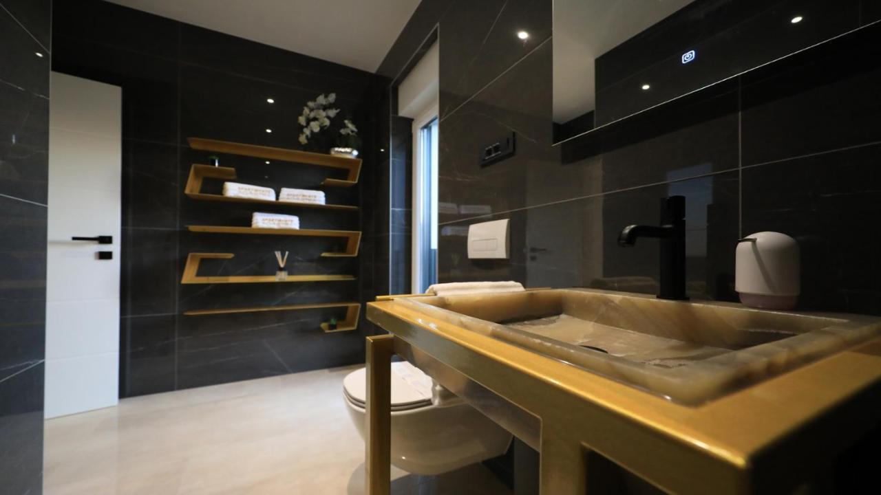 Adastra Apartments Maslenica Ngoại thất bức ảnh