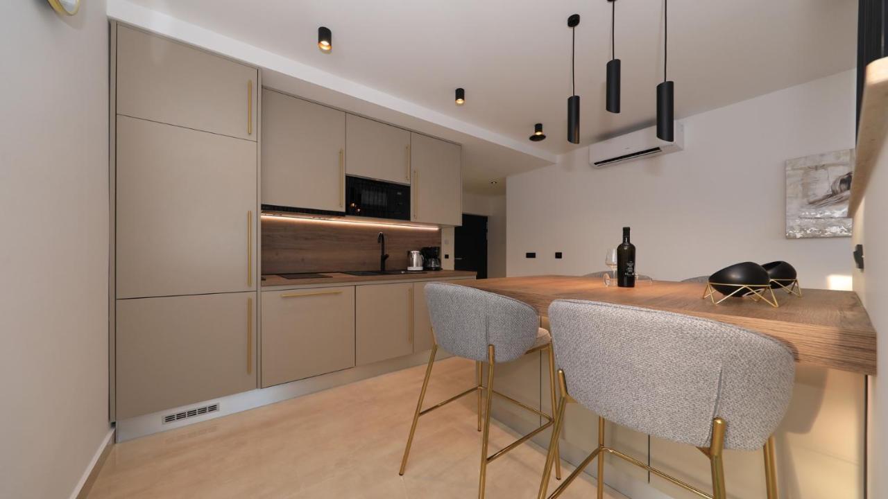 Adastra Apartments Maslenica Ngoại thất bức ảnh