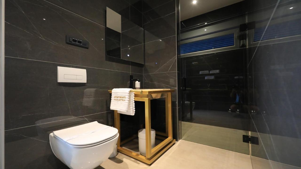 Adastra Apartments Maslenica Ngoại thất bức ảnh